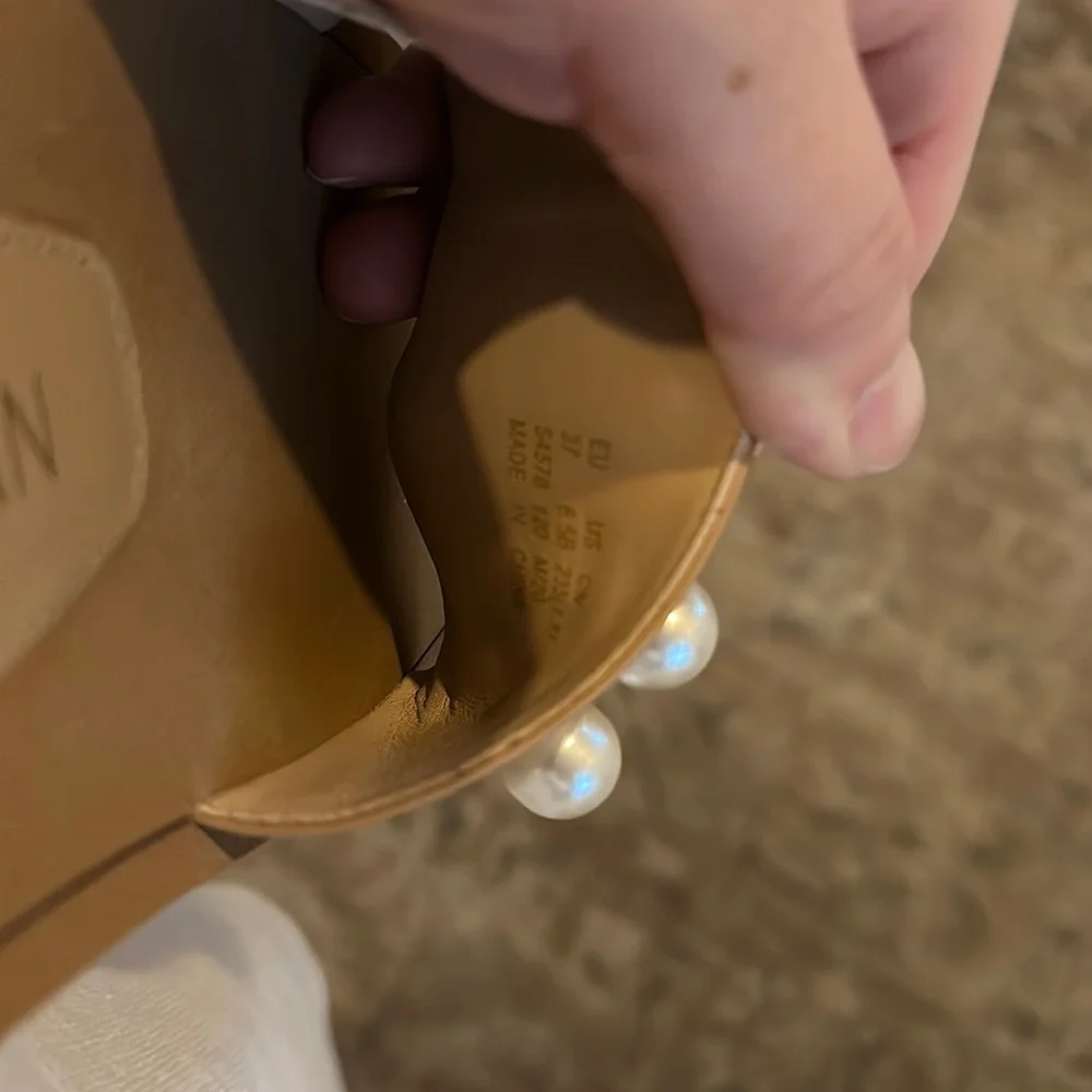 Stuart weitzman pearl sandal - Picture 2 of 2